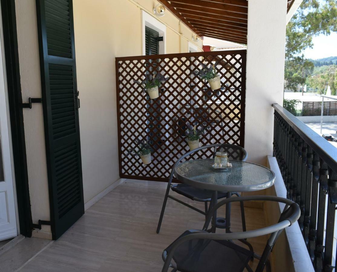 מוראיטיקה Marini Apartments מראה חיצוני תמונה